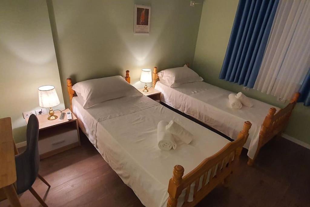 Center Apartment Тирана Екстер'єр фото